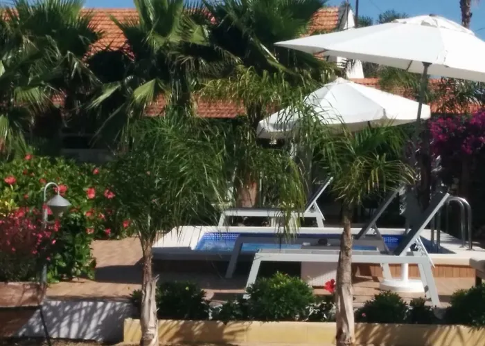 El Vivero Del Mar Menor * ラ・マンガ・デル・マール・メノール